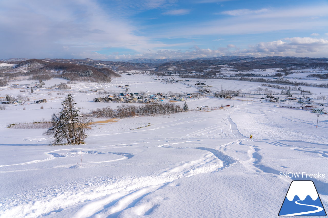 岩見沢萩の山市民スキー場｜整地もパウダーもマイペースで楽しめるローカルスキー場から『Merry Christmas』☆